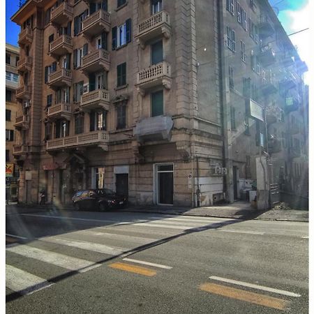 Tra Mare E Centro Apartment Генуа Екстериор снимка