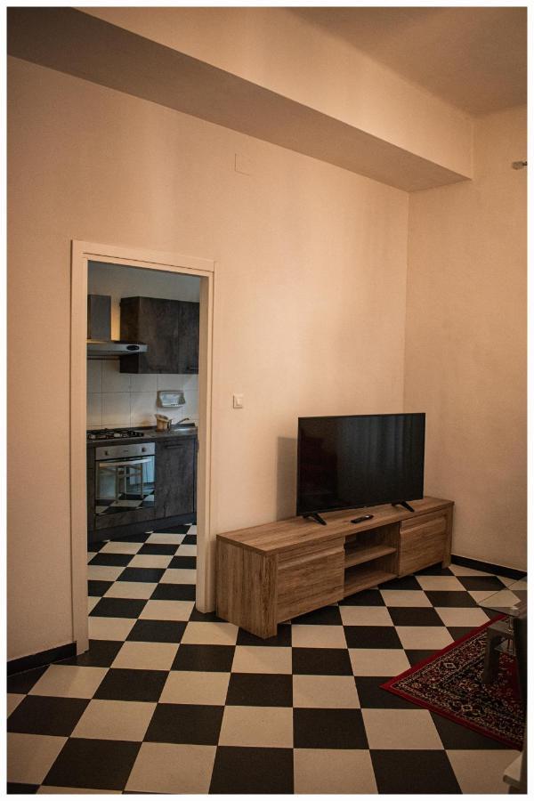 Tra Mare E Centro Apartment Генуа Екстериор снимка